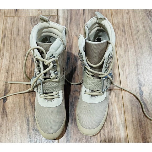 Steve Madden Womens Grady Lug-Sole Lace-Up Combat Boots - Picture 3 of 7